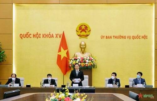Phó chủ tịch Quốc hội Nguyễn Khắc Định gặp mặt đại biểu tham dự chương trình Tỏa sáng Nghị lực Việt Nam
